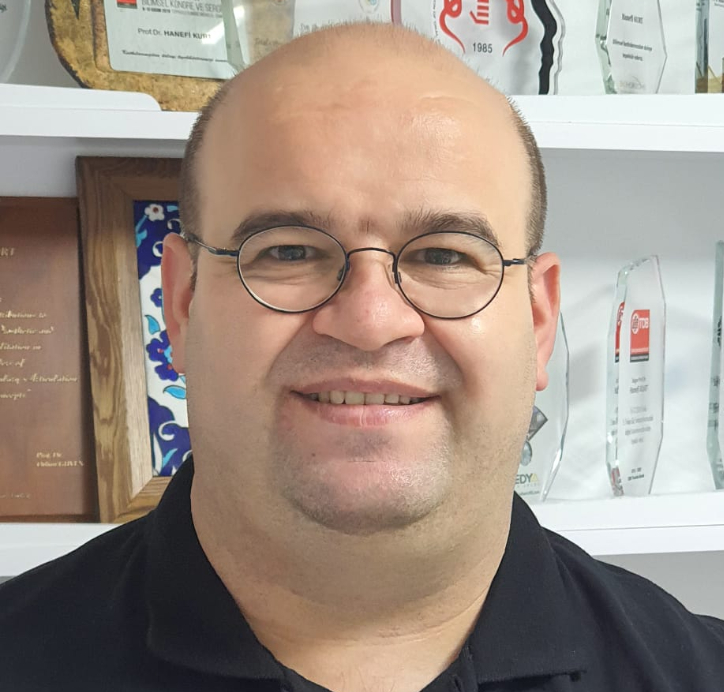 Prof. Dr. Hanefi̇ Kurt